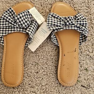 Old Navy Women's Gingham Slide Sandals - Black and White, Size 9